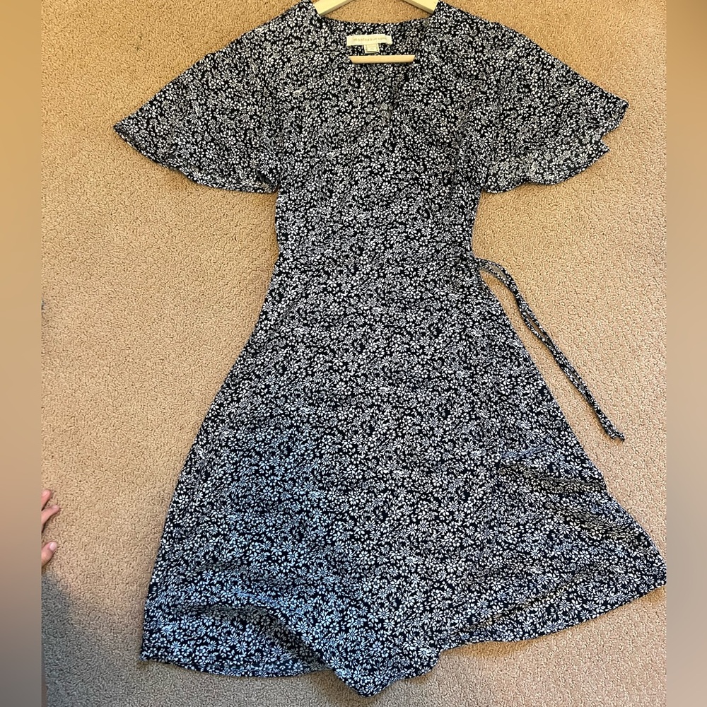 Monteau Black and White Floral Midi Dress